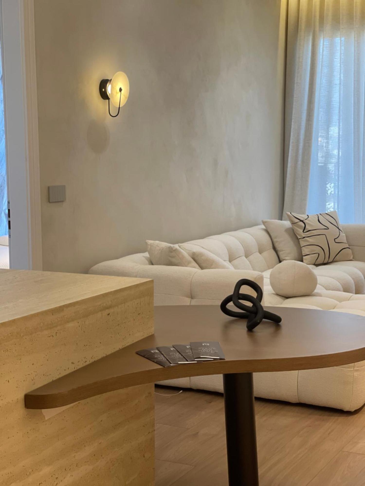 Square Inn Garden Aparthotel Тирана Экстерьер фото